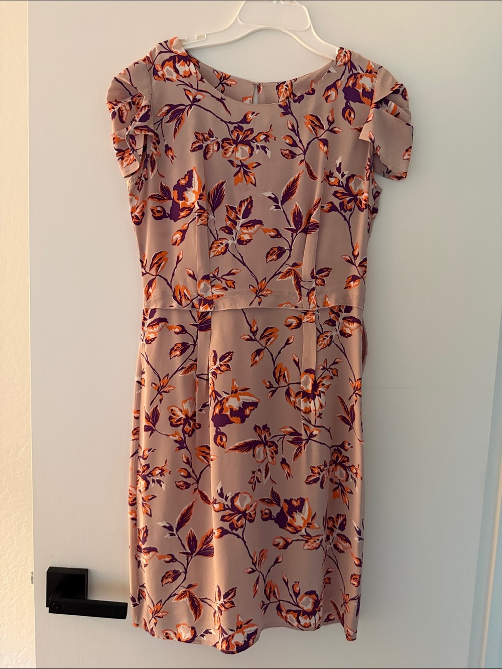 Floral Cap-Sleeve Sheath Dress in Dusty Pink